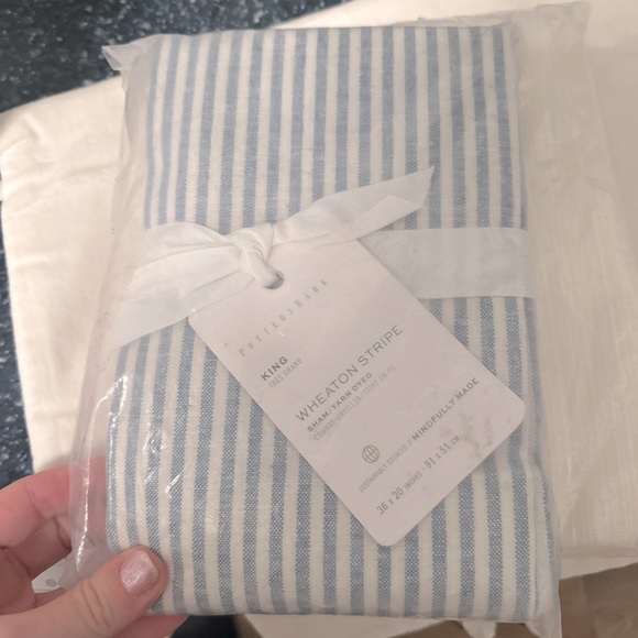 NEW Pottery Barn King Weaton Sham - Picture 1 of 1